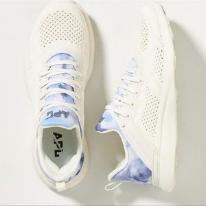 APL Techloom Tracer Sneakers- White/Blue- 9.5